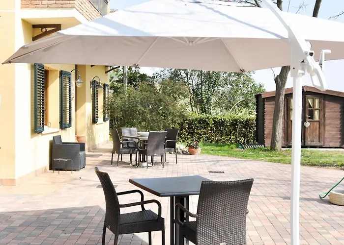 Bed & Breakfast Antico Sentiero 3*