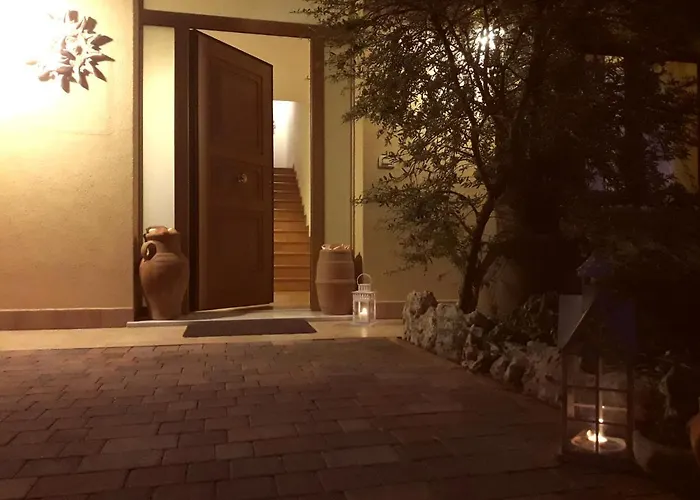 Antico Sentiero Bed & Breakfast 3*